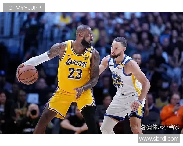 湖人火箭激战正酣NBA赛季精彩对决引发球迷热议与期待